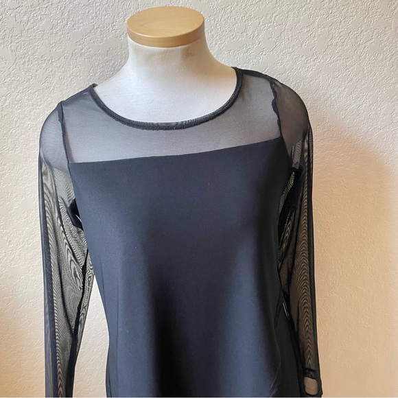 Sympli Mixed Rapt Top 
mesh sleeves - Picture 3 of 7